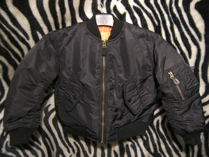 BOMBER MA1 NI�O