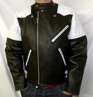 MOTORBIKE BLANCA Y NEGRA