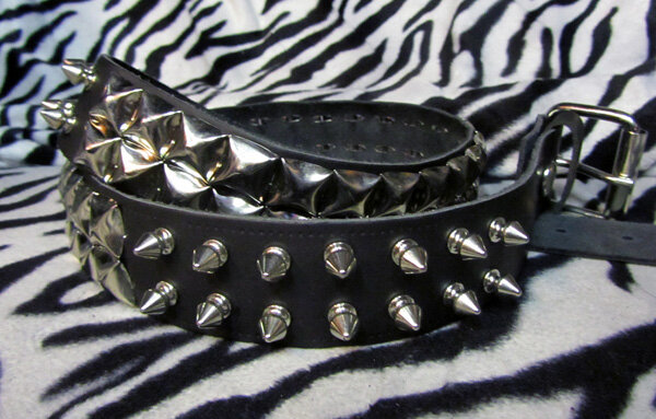 Pinchos 2 Filas De Piramides Y Pinchos De